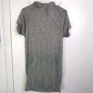Athleta Dress Womens Size M Hooded Short Sleeve Sweatshirt Knit Heathered Gray